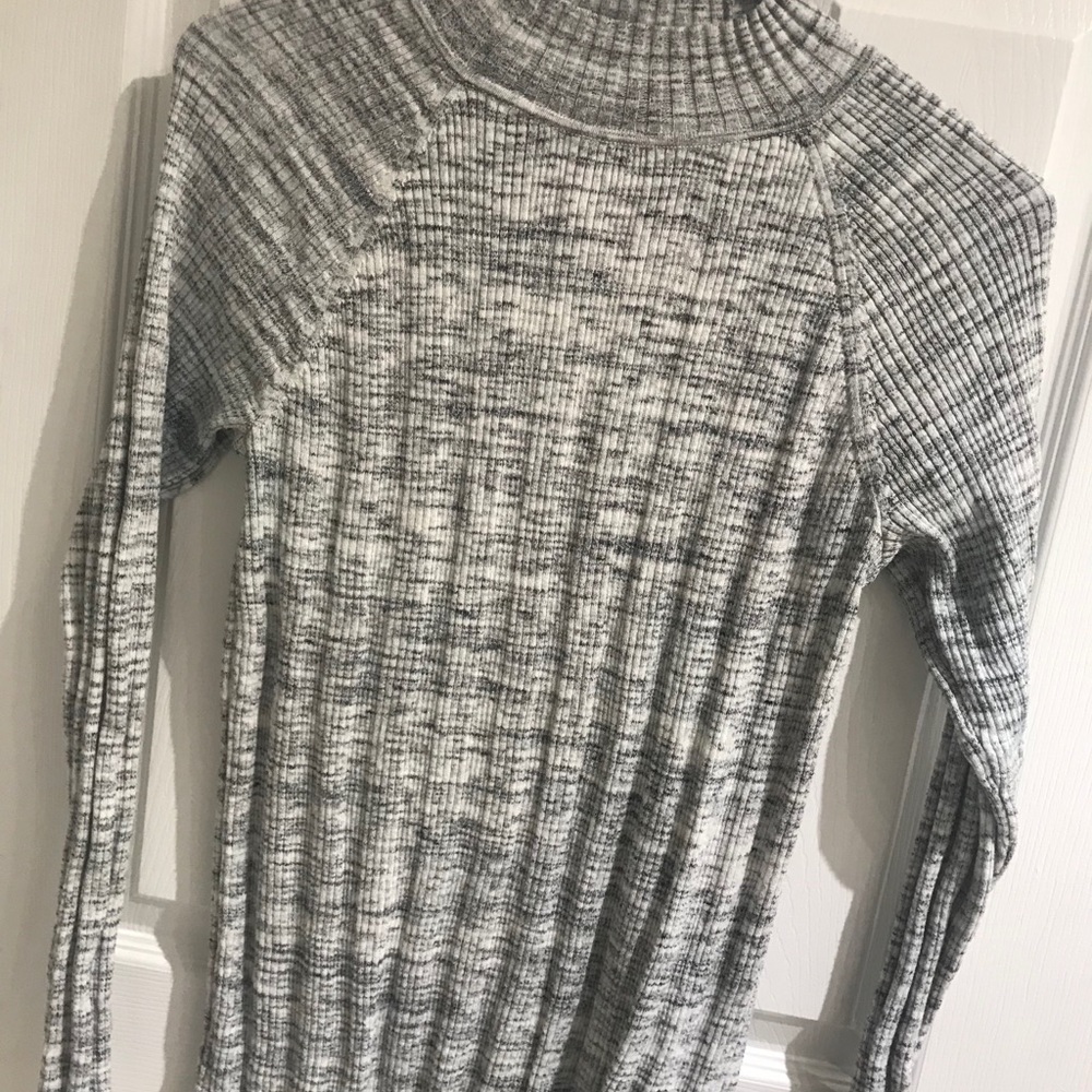 Mock turtle neck